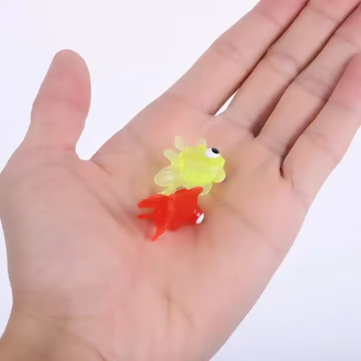 Factory Wholesale Plastic Mini Toys for