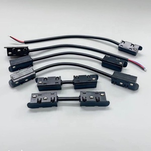 48V LED Điện Áp Thấp Từ Theo Dõi Linh Hoạt Kết Nối Phụ Kiện Chiếu Sáng Cho Từ Theo Dõi Ánh Sáng Tuyến Tính Mô-đun Đầu Vào - Product Image 5