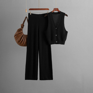 Conjunto de 2 Piezas de Moda para Mujer: Chaleco sin Mangas con Cuello en V y Pantalones de Pierna Recta de Cintura Alta - Product Image 3