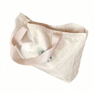 กระเป๋าช้อปปิ้งผ้าฝ้ายออร์แกนิคแบบกำหนดเอง หูหิ้วหยาบ กระเป๋าโท้ทผ้าแคนวาสขนาดใหญ่สำหรับผู้หญิง สะพายไหล่เดียว พร้อมโลโก้แบบกำหนดเอง - Product Image 3