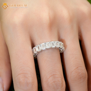 Anillo de Compromiso de Lujo Unisex Chapado en Oro de 18k, 14k, 10k con Diamante Cultivado en Laboratorio IGI de 5-10CT Personalizado por Goldleafgem, Esmeralda VVS VS DEF - Product Image 3