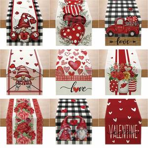 Nappe/Chemin de table décoratif en lin imprimé à carreaux, thème Saint-Valentin nordique, pour salon - Product Image 2