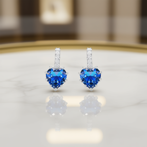 Orecchini a perno a forma di cuore blu zaffiro in argento 925 con cristalli e strass, montatura a griffe, gioielli romantici da donna per tutti i giorni - Product Image 2