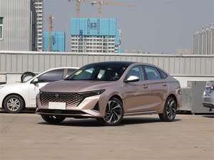 Changan Ruicheng PLUS 2023 Sedán Familiar con Pantallas Dobles de <span class=keywords><strong>12</strong></span>.3 Pulgadas y Amplio Espacio Interior, Sedán A+ de 4800 mm de Longitud y 2770 mm de Distancia entre Ejes, Sedán Confortable - Product Image 1