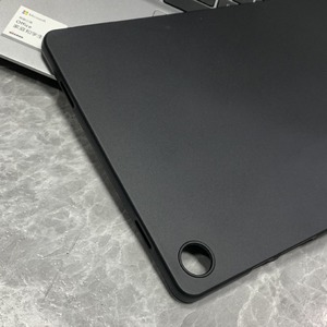 Pour Samsung Galaxy Tab S11 A11 Housse de tablette Matériau TPU Texture mate Noir pur Durable Style d'affaires décontracté - Product Image 3