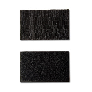 Écussons brodés en chenille du drapeau national de la Colombie avec fixation auto-agrippante et magnétique 8x5cm Qualité supérieure - Product Image 5