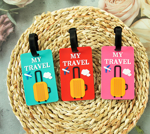 Étiquettes de bagages en PVC de forme personnalisée, étiquettes de sac en silicone 3D personnalisées, étiquettes d'identification de valise uniques - Product Image 6