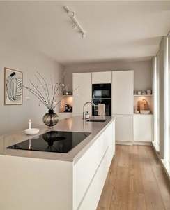 Armoire Chauffante Nordique, Bois Massif avec Ensemble d'Appareils Intégrés, Sentiment Solide, Alliant Pratique et Durabilité Nordiques - Product Image 1