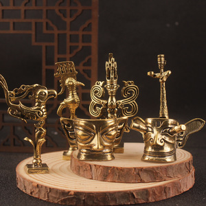 Adorno de Latón Sanxingdui, 4 Piezas, Decoración de Mesa para el Hogar, Forma de Animal, Diseño Tradicional - Product Image 1
