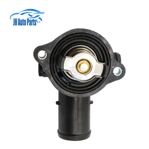Ensemble de boîtier de thermostat remplacer 323056 330424 pour Maserati GHIBLI Levante Quattroporte 2014 2015 2016 2017 <span class=keywords><strong>2018</strong></span>- 2021 - Product Image 1
