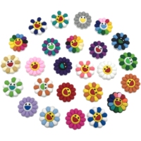 Breloques détachables pour sabots, motif plante de dessin animé, en PVC souple, couleur personnalisable, design mignon, unisexe, fabriqué en Chine