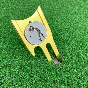 Herramienta de metal para divots de golf al por mayor, reparación de green con marcador de bola magnético con ranura para dibujar la línea de la bola - Product Image 2