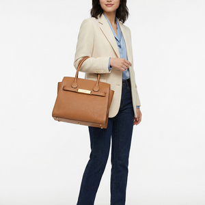 Bolso de Mano de Cuero OEM para Mujer, Bolso Tote Estructurado con Logotipo Personalizado, Bolso Elegante de Fábrica, Bolsa Personalizada Mujer, Sac Marque Femme - Product Image 3