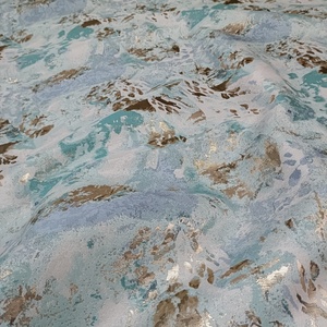 <span class=keywords><strong>Tissu</strong></span> de <span class=keywords><strong>brocart</strong></span> à la mode <span class=keywords><strong>au</strong></span> mètre polyester haut de gamme <span class=keywords><strong>tissu</strong></span> de <span class=keywords><strong>brocart</strong></span> teint en fil métallique jacquard pour robe de dame - Product Image 6