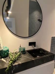 Lavabo Flotante de Mármol Nero Marquina de Lujo |   Encimera de Baño Integrada de Mármol Negro |   Piedra Natural Personalizada y Duradera - Product Image 1