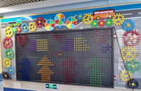 Panneau d'engrenages interactif mural éducatif pour enfants, personnalisable, en gros, à faire soi-même, avec jeux d'engrenages arc-en-ciel