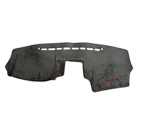 Luerman - Décoration intérieure de luxe pour voiture - Couverture antidérapante pour tableau de bord avec matériau en peluche - Personnalisé pour Hyundai Santa Fe