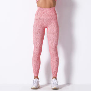 Vêtements de sport à impression par sublimation OEM pour femmes, leggings de yoga taille haute pour la gym - Product Image 4
