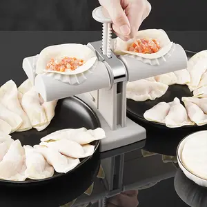 Oem Snelle Handleiding Knoedel Maker Kleine Huishoudelijke Dumplings Mold Samosa Huid Patroon Pers-Type Dubbele Kop Knoedel Machine