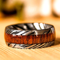 CHENG JEWELERS Bague de fiançailles vintage en acier Damas plaqué zinc noir avec incrustation de pierres concassées, 8 mm, pour homme