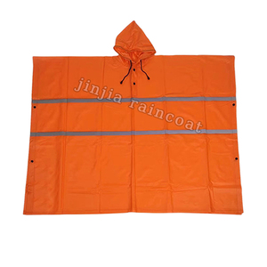 Poncho de <span class=keywords><strong>pluie</strong></span> en <span class=keywords><strong>plastique</strong></span> PVC long unisexe avec logo personnalisé d'usine pour adultes avec boutons et cordon de serrage <span class=keywords><strong>Cape</strong></span> de <span class=keywords><strong>pluie</strong></span> - Product Image 1