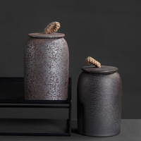 Grande boîte à thé en céramique de style rétro avec couvercle en poterie grossière pour le stockage des aliments et le conteneur