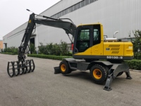 Unité de terrassement sur roues robuste de 9 tonnes, 62 kW (84 CV), forte capacité de charge pour zones de travail complexes