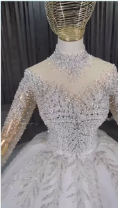 S3425F 2022 New <b>Drop</b> Shipping High Quality Customized Hot Sale Royal Design Lace Floral Print Asymmetrical Chapel Train A-Line - Product Image 3