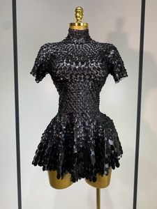 Vestido Corto de Mujer con Lentejuelas Brillantes para Actuaciones en Escenario, Fiestas de Cumpleaños, Discotecas, Festivales, Atuendo Sexy - Product Image 5