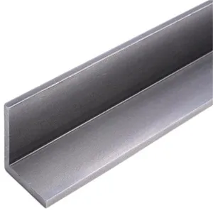 Barre d'angle en acier inoxydable 150 A36 laminé à chaud Q235B perforé 150x304 90 degrés