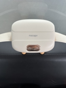 Nuovo e Speciale Massaggiatore per Spalle e Collo con Funzione di Riscaldamento e Intensità Regolabile, Simulazione del Massaggio Manuale - Product Image 2