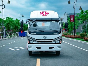 Fuel-Efficient Dongfeng 8 Cubic Meters Roll-off Refuse Truck for Construction <b>Waste</b> and Industrial Trash Transportation - Product Image 2