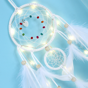 Vente en gros de Offre Spéciale Sweet Home Decor <span class=keywords><strong>Attrape</strong></span>-rêves Ornement de plumes blanches <span class=keywords><strong>Attrape</strong></span>-rêves fait à la main - Product Image 3