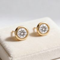 Boucles d'oreilles classiques en or 14 carats avec diamants ronds de laboratoire, design simple et élégant, certifiées IGI 0,5 carat * 2