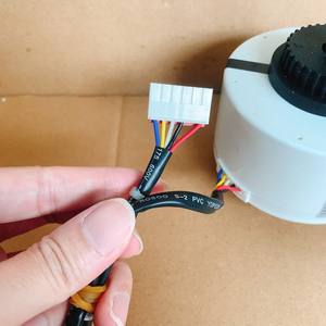 Motor CC sin escobillas Fn45b Zl de 45w y 1500rpm para ventilador interior de aire acondicionado, unidad de pared dividida. - Product Image 2