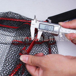 Red de pesca plegable de aleación de aluminio recubierta de nailon metálico de 0.07mm para pesca con mosca en arroyos y balsas - Product Image 1