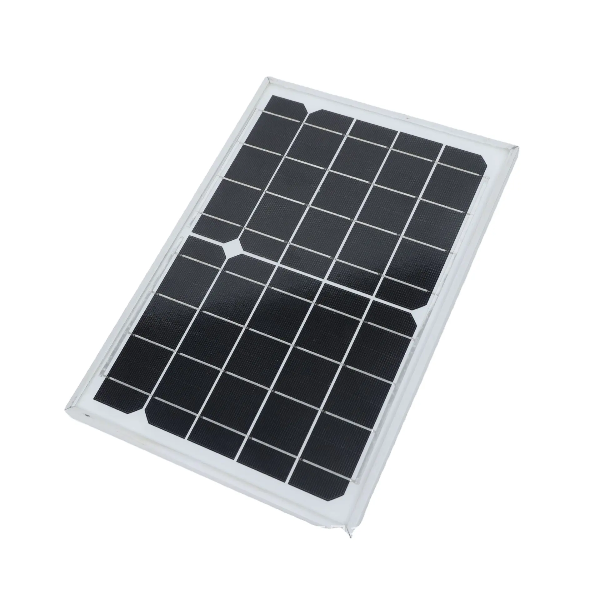 700W 690W 680W Module solaire PV monocristallin demi-cellule Panneau solaire entier pour système d'énergie solaire