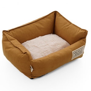 OEM Winter Neues Katzennest Quadratisches Nest Haustierzubehör Lagerverkauf Haustierbett Haustiersofa Stoff Luxus-Haustierbett Modernes Hundebett - Product Image 1