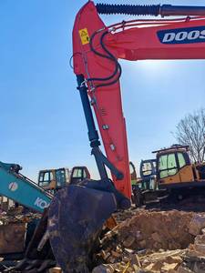 30 Ton <b>Used</b> Doosan DX300 Heavy Crawler Excavator, Original Core Assemblies, Fully Inspected Hydraulic Construction Digger - Product Image 4