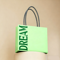 Sacs shopping en papier argenté personnalisés avec logo OEM KM, avec poignée, pour emballage de boutique, vêtements de luxe, bijoux