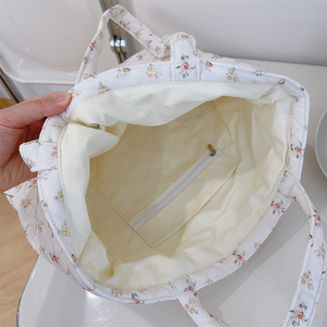 Tas bahu wanita ritsleting empuk katun Floral komuter Logo ukuran kustom tas belanja Tote - Product Image 5