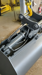 Productos Más Vendidos: Cucharón Hidráulico Inclinable de 20 Toneladas para Excavadora, Reforzado con Pernos, para Limpieza de Zanjas y Nivelación - Product Image 3