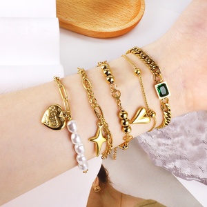 Pulsera de Moda Impermeable al por Mayor de Acero Inoxidable con Baño de Oro de 18K, Corazón, Circonita, Perla y Mariposa para Mujer - Product Image 3