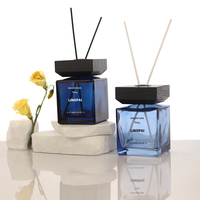 Bouteille de diffuseur d'arôme d'aromathérapie d'huile essentielle de luxe personnalisée de 100ml 150ml 200ml bouteille vide de diffuseur de parfum de roseau en verre ambré