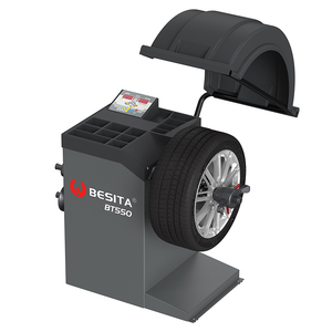 Equilibratrice di Precisione con Protezione Ruota per Riparazione Auto - Product Image 2