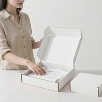 Boîte d'expédition pour vêtements en carton ondulé de petite taille, écologique, en matériaux recyclés, avec logo imprimé, emballage de luxe, coloré