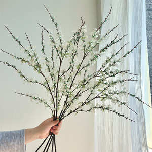 Muyu Chronicles - Ramas Individuales de Flores de Sauce de Nieve Artificial, Plástico Blanco, Decoraciones de Año Nuevo, Adornos Florales para Sala de Estar - Product Image 1