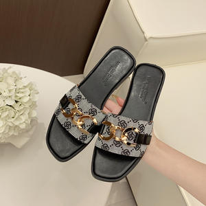 Pantoufles Décontractées Imprimé Métallique en Gros pour Femme, Plage Été 2025, Sandales Plates Luxe Personnalisées Tendance pour Femmes - Product Image 4