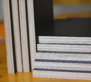 Pellicola nera con rivestimento in compensato marrone con rivestimento in compensato HDO MDO compensato Fenolico WBP <span class=keywords><strong>Marino</strong></span> 4 torte X 8 torte - Product Image 4