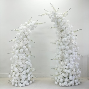 Arco de boda elegante con decoración de hierro en forma de cuerno de <span class=keywords><strong>vaca</strong></span>, simulación de flores, follaje y arreglos de flores blancas. - Product Image 6